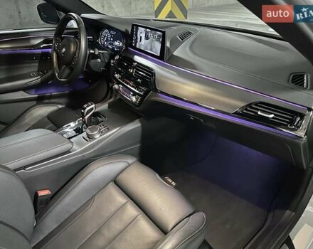 Белый БМВ М5, объемом двигателя 4.4 л и пробегом 23 тыс. км за 67500 $, фото 40 на Automoto.ua