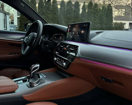 Белый БМВ М5, объемом двигателя 4.4 л и пробегом 64 тыс. км за 83900 $, фото 27 на Automoto.ua