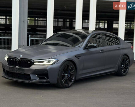 Белый БМВ М5, объемом двигателя 4.4 л и пробегом 63 тыс. км за 85500 $, фото 1 на Automoto.ua