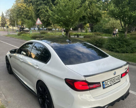 Белый БМВ М5, объемом двигателя 4.39 л и пробегом 32 тыс. км за 88000 $, фото 2 на Automoto.ua