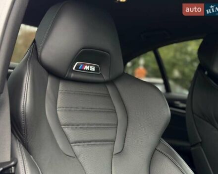 Белый БМВ М5, объемом двигателя 4.39 л и пробегом 53 тыс. км за 96500 $, фото 39 на Automoto.ua