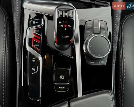 Белый БМВ М5, объемом двигателя 4.39 л и пробегом 53 тыс. км за 96500 $, фото 21 на Automoto.ua