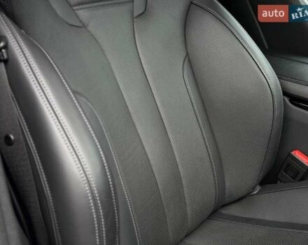 Белый БМВ М5, объемом двигателя 4.39 л и пробегом 53 тыс. км за 96500 $, фото 40 на Automoto.ua