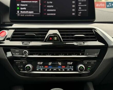 Білий БМВ М5, об'ємом двигуна 4.39 л та пробігом 53 тис. км за 96500 $, фото 33 на Automoto.ua