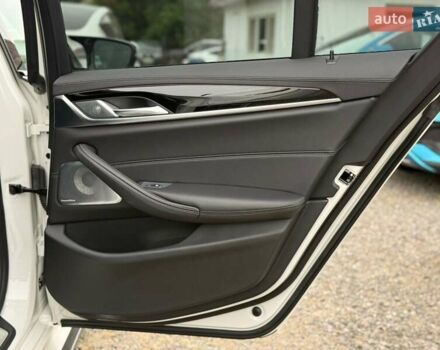 Білий БМВ М5, об'ємом двигуна 4.39 л та пробігом 53 тис. км за 96500 $, фото 42 на Automoto.ua