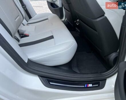 Белый БМВ М5, объемом двигателя 4.39 л и пробегом 18 тыс. км за 118800 $, фото 40 на Automoto.ua