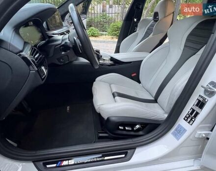 Белый БМВ М5, объемом двигателя 4.39 л и пробегом 18 тыс. км за 118800 $, фото 50 на Automoto.ua