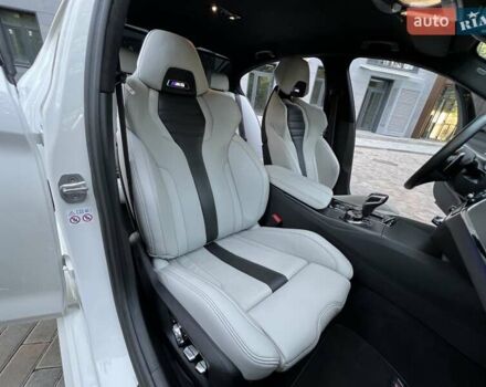 Белый БМВ М5, объемом двигателя 4.39 л и пробегом 18 тыс. км за 118800 $, фото 34 на Automoto.ua