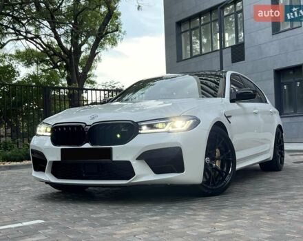 Белый БМВ М5, объемом двигателя 4.39 л и пробегом 18 тыс. км за 118800 $, фото 16 на Automoto.ua