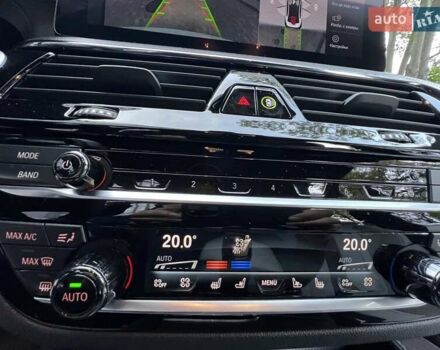 Белый БМВ М5, объемом двигателя 4.39 л и пробегом 18 тыс. км за 118800 $, фото 56 на Automoto.ua