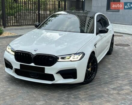 Белый БМВ М5, объемом двигателя 4.39 л и пробегом 18 тыс. км за 118800 $, фото 17 на Automoto.ua