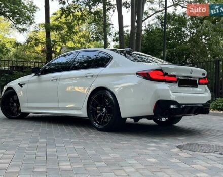 Белый БМВ М5, объемом двигателя 4.39 л и пробегом 18 тыс. км за 118800 $, фото 30 на Automoto.ua