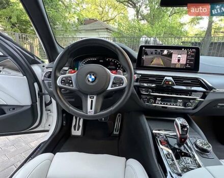 Белый БМВ М5, объемом двигателя 4.39 л и пробегом 18 тыс. км за 118800 $, фото 47 на Automoto.ua