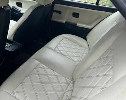 Білий БМВ М5, об'ємом двигуна 1.8 л та пробігом 380 тис. км за 1300 $, фото 5 на Automoto.ua