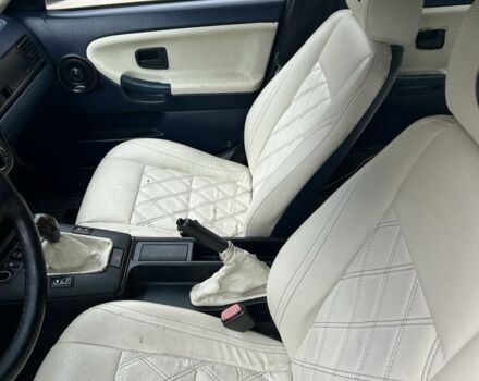 Білий БМВ М5, об'ємом двигуна 1.8 л та пробігом 380 тис. км за 1300 $, фото 3 на Automoto.ua