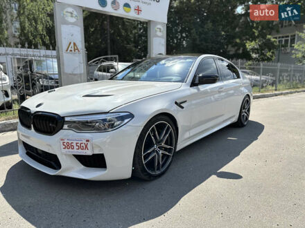 БМВ М5 2018 у Харкові на Automoto.ua Білий БМВ М5, об'ємом двигуна 4.39 л та пробігом 88 тис. км за 50000 $, фото 1 на Automoto.ua