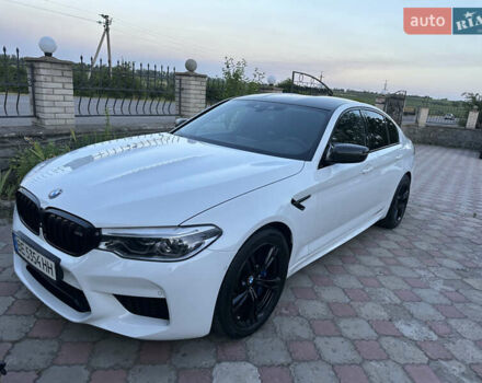 Білий БМВ М5, об'ємом двигуна 4.39 л та пробігом 31 тис. км за 63500 $, фото 1 на Automoto.ua