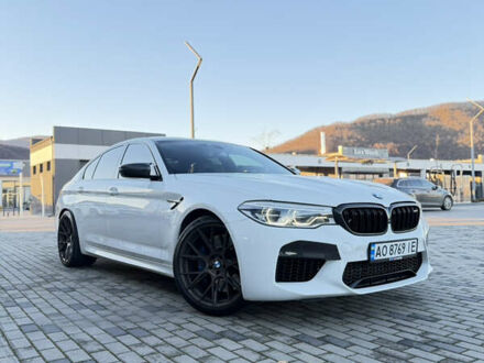 Белый БМВ М5, объемом двигателя 4.39 л и пробегом 82 тыс. км за 45999 $, фото 1 на Automoto.ua