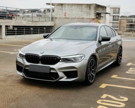 Белый БМВ М5, объемом двигателя 4.4 л и пробегом 48 тыс. км за 37000 $, фото 1 на Automoto.ua