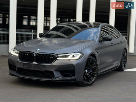 Белый БМВ М5, объемом двигателя 4.4 л и пробегом 63 тыс. км за 85500 $, фото 1 на Automoto.ua