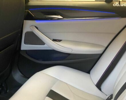 Черный БМВ М5, объемом двигателя 0 л и пробегом 26 тыс. км за 48100 $, фото 6 на Automoto.ua