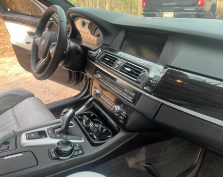 Чорний БМВ М5, об'ємом двигуна 4.44 л та пробігом 134 тис. км за 17000 $, фото 7 на Automoto.ua