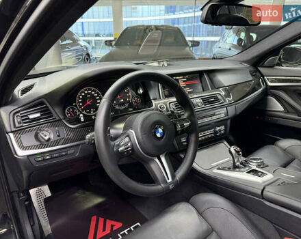 Черный БМВ М5, объемом двигателя 4.39 л и пробегом 85 тыс. км за 45900 $, фото 19 на Automoto.ua