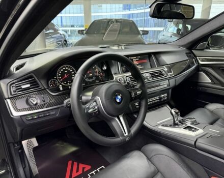Черный БМВ М5, объемом двигателя 4.4 л и пробегом 85 тыс. км за 45900 $, фото 17 на Automoto.ua