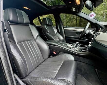 Чорний БМВ М5, об'ємом двигуна 4.4 л та пробігом 70 тис. км за 9500 $, фото 8 на Automoto.ua