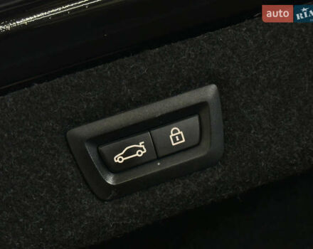 Черный БМВ М5, объемом двигателя 4.4 л и пробегом 148 тыс. км за 59990 $, фото 45 на Automoto.ua