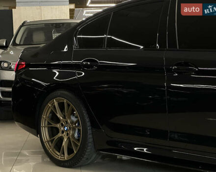 Черный БМВ М5, объемом двигателя 4.4 л и пробегом 148 тыс. км за 59990 $, фото 13 на Automoto.ua