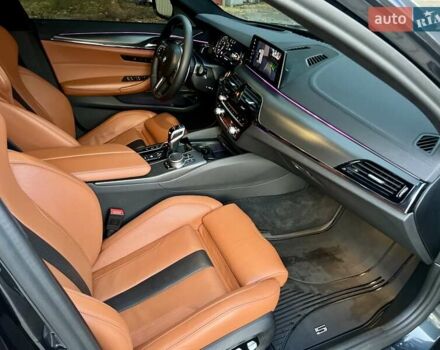 БМВ М5 2019 в Днепре (Днепропетровске) на Automoto.ua Черный БМВ М5, объемом двигателя 4.39 л и пробегом 38 тыс. км за 58000 $, фото 48 на Automoto.ua