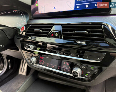 Чорний БМВ М5, об'ємом двигуна 4.4 л та пробігом 62 тис. км за 73000 $, фото 19 на Automoto.ua