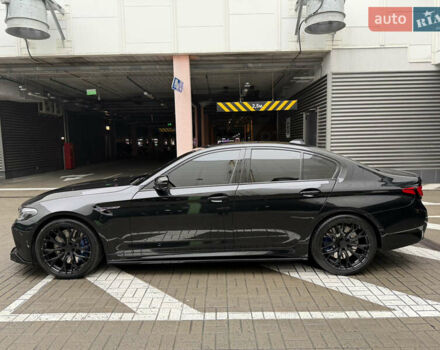 Черный БМВ М5, объемом двигателя 4.4 л и пробегом 63 тыс. км за 75000 $, фото 7 на Automoto.ua