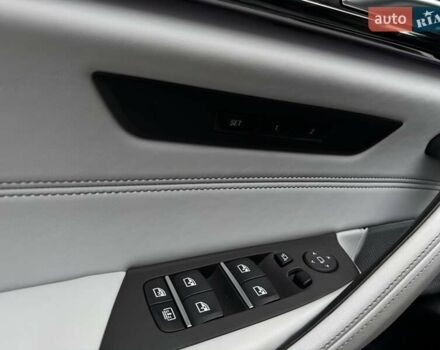 Черный БМВ М5, объемом двигателя 4.39 л и пробегом 13 тыс. км за 110000 $, фото 17 на Automoto.ua