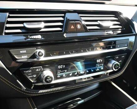 Черный БМВ М5, объемом двигателя 4.4 л и пробегом 25 тыс. км за 50000 $, фото 12 на Automoto.ua