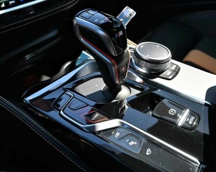 Черный БМВ М5, объемом двигателя 4.4 л и пробегом 25 тыс. км за 50000 $, фото 13 на Automoto.ua