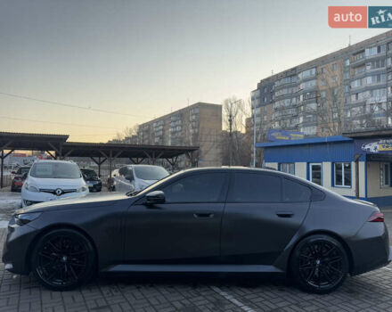 Черный БМВ М5, объемом двигателя 4.39 л и пробегом 3 тыс. км за 180000 $, фото 3 на Automoto.ua