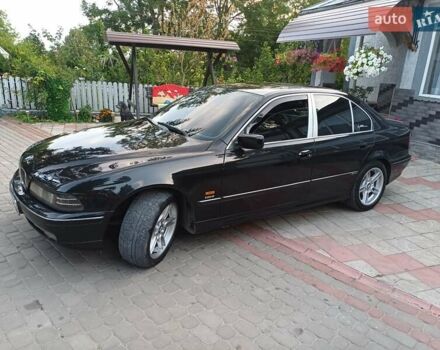 Черный БМВ М5, объемом двигателя 2.5 л и пробегом 340 тыс. км за 4600 $, фото 1 на Automoto.ua