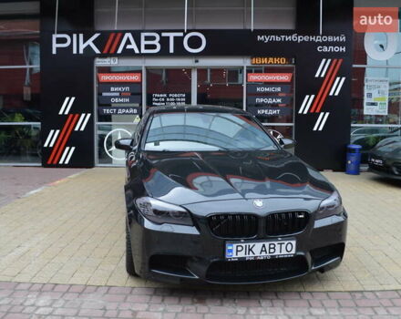 Чорний БМВ М5, об'ємом двигуна 4.4 л та пробігом 181 тис. км за 27400 $, фото 1 на Automoto.ua