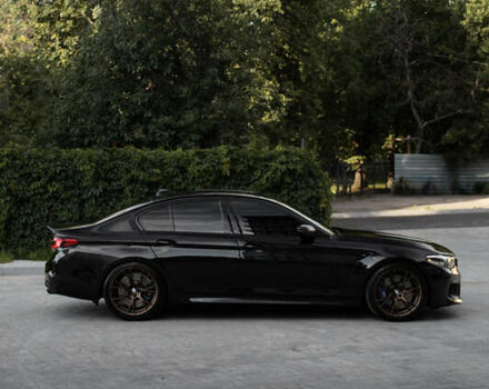 Черный БМВ М5, объемом двигателя 4.39 л и пробегом 34 тыс. км за 81000 $, фото 1 на Automoto.ua