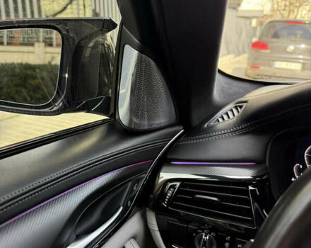 Фиолетовый БМВ М5, объемом двигателя 4.39 л и пробегом 31 тыс. км за 113000 $, фото 29 на Automoto.ua