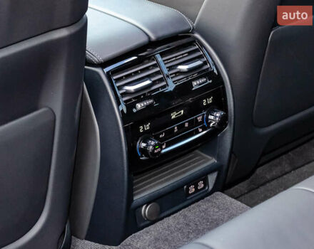 Красный БМВ М5, объемом двигателя 4.39 л и пробегом 35 тыс. км за 127777 $, фото 35 на Automoto.ua