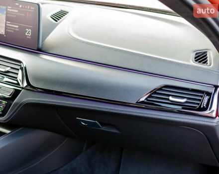 Красный БМВ М5, объемом двигателя 4.39 л и пробегом 35 тыс. км за 127777 $, фото 27 на Automoto.ua