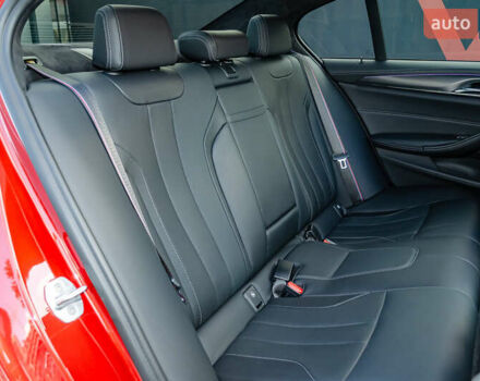 Красный БМВ М5, объемом двигателя 4.39 л и пробегом 35 тыс. км за 127777 $, фото 36 на Automoto.ua