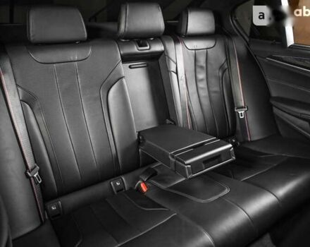 БМВ М5, объемом двигателя 4.4 л и пробегом 15 тыс. км за 124000 $, фото 7 на Automoto.ua