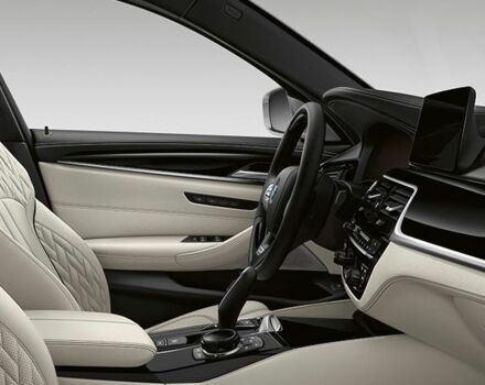 БМВ М5, объемом двигателя 4.4 л и пробегом 1 тыс. км за 154128 $, фото 16 на Automoto.ua