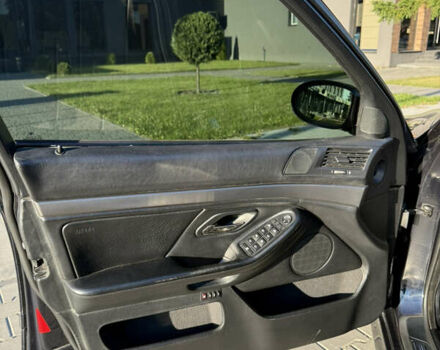 БМВ М5 1999 у Виноградове на Automoto.ua БМВ М5, об'ємом двигуна 4.9 л та пробігом 232 тис. км за 22500 $, фото 6 на Automoto.ua