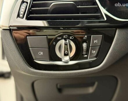 БМВ М5, объемом двигателя 4.4 л и пробегом 53 тыс. км за 96500 $, фото 18 на Automoto.ua