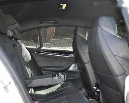 БМВ М5, объемом двигателя 4.4 л и пробегом 53 тыс. км за 96000 $, фото 29 на Automoto.ua